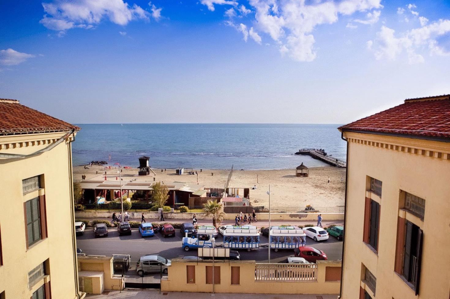 丽都迪奥斯蒂亚 利图斯罗马旅馆旅舍 外观 照片 The beach of Varano